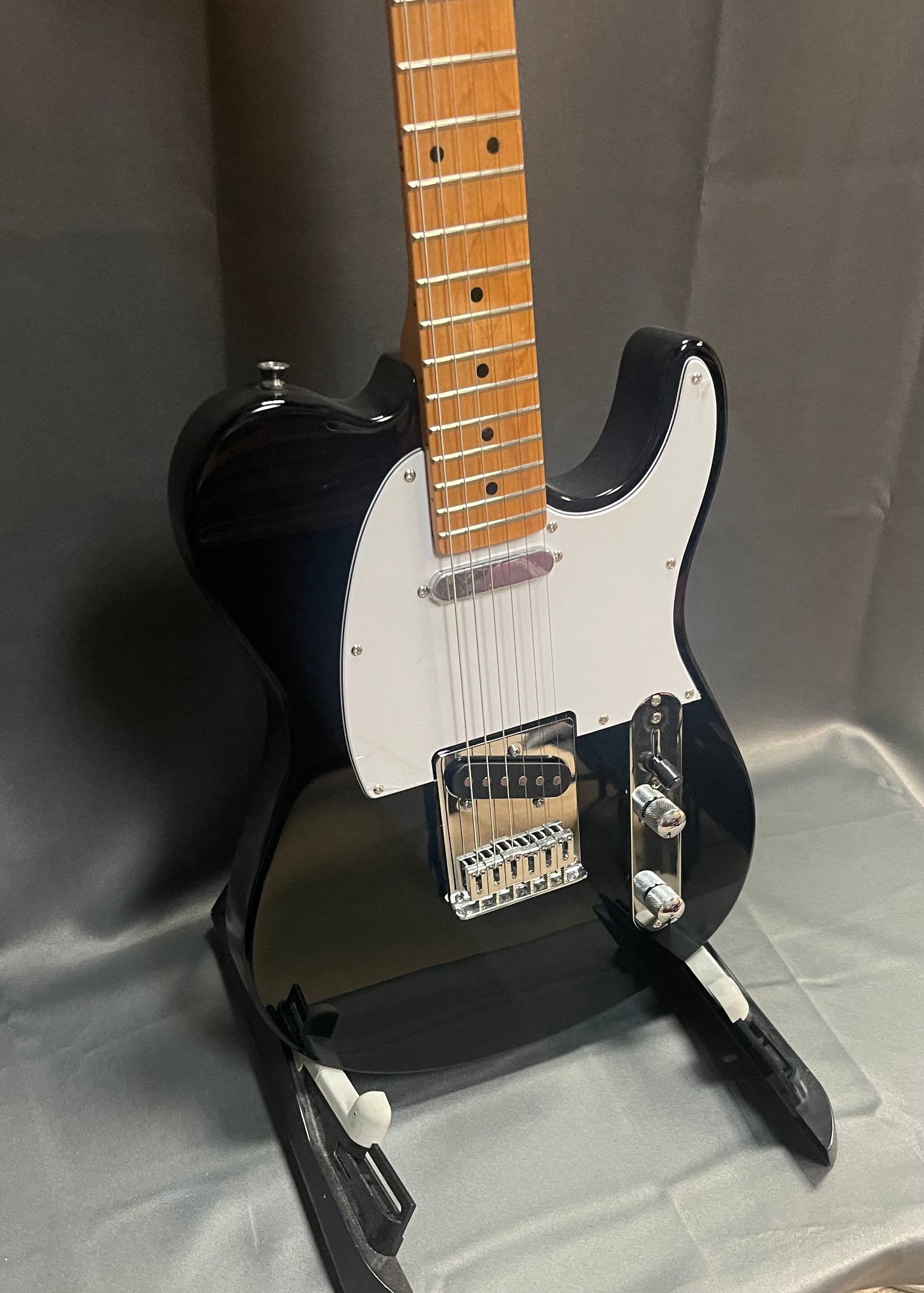 Tagima TW-55 Electric Guitar