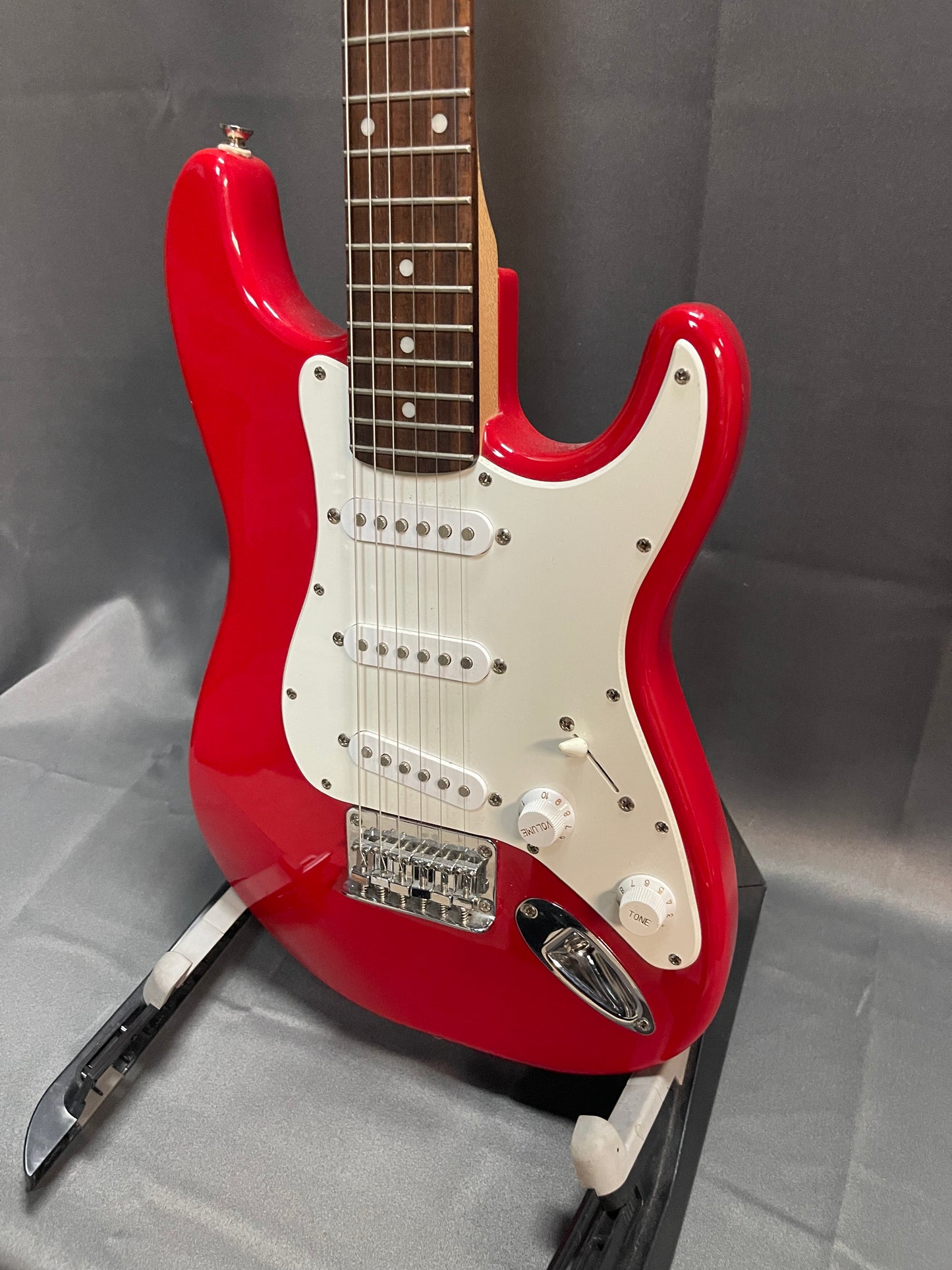 FENDER SQUIER MINI RED - STRAT