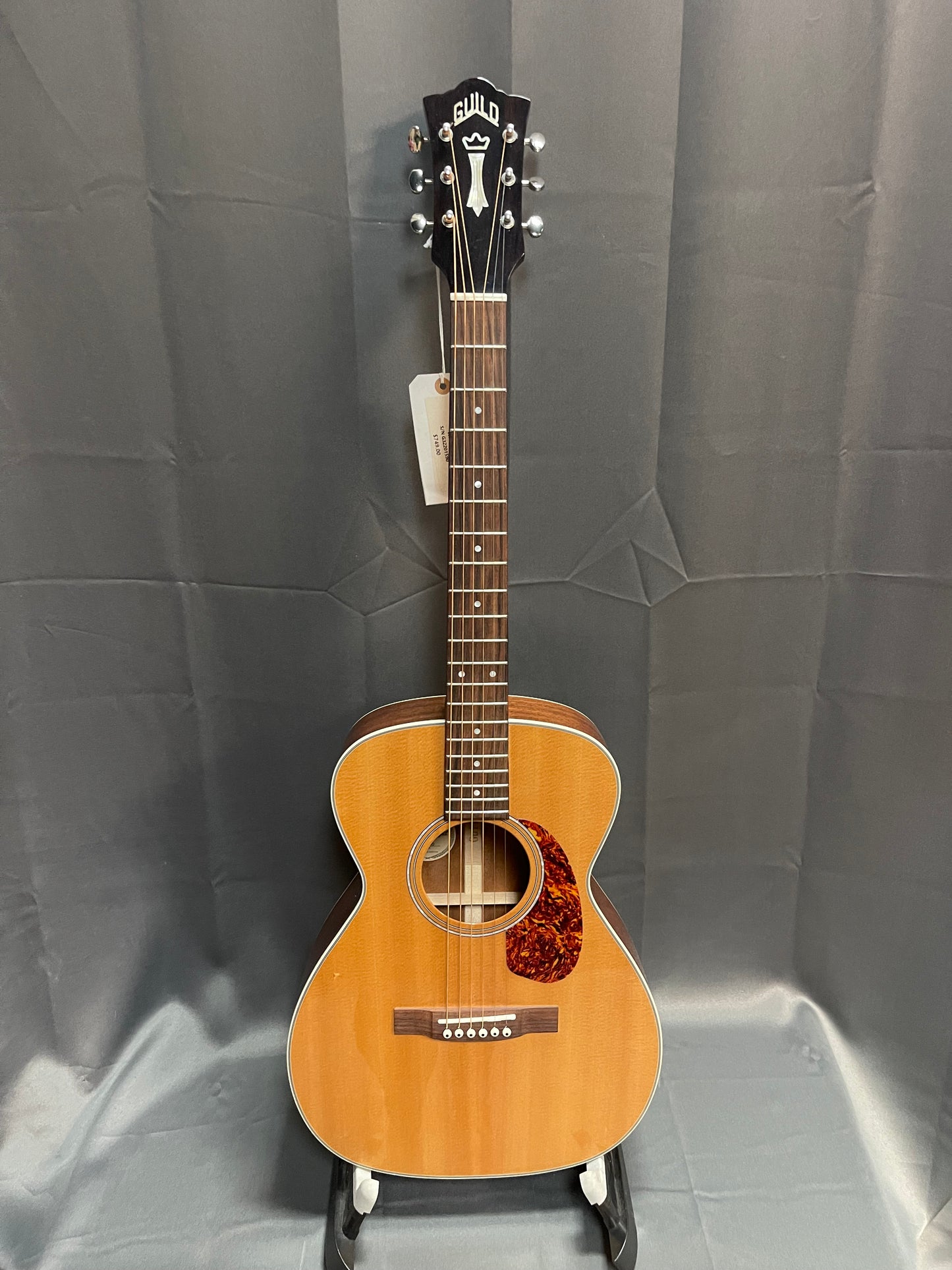 GUILD M-140 NATURAL